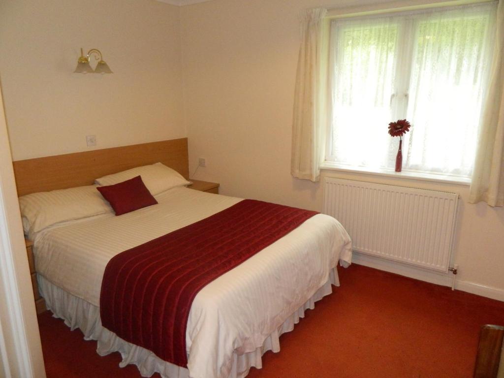 The Cedars Hotel Stowmarket Room photo